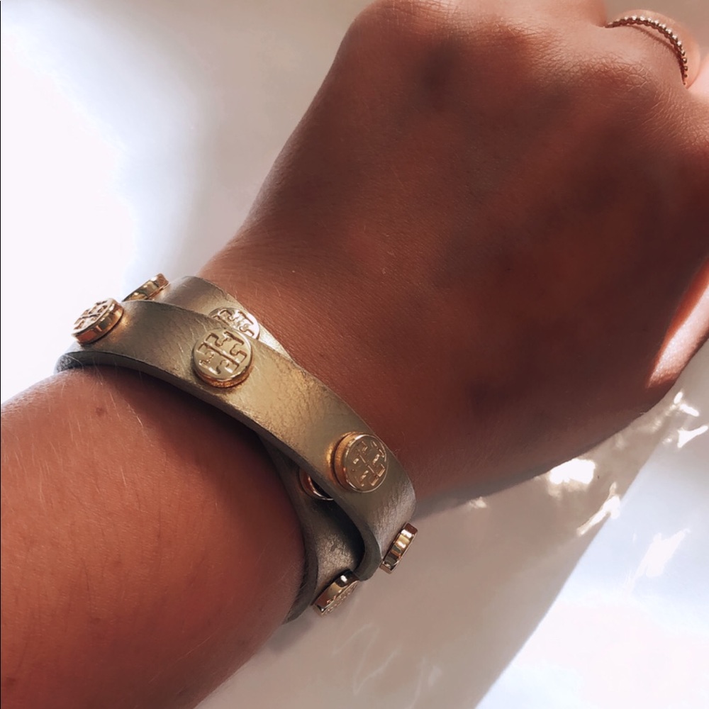 Tory Burch Double Wrap Logo Stud Bracelet